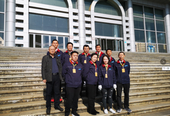 江西長(zhǎng)運(yùn)出租汽車有限公司、南昌長(zhǎng)運(yùn)榮獲全市交通運(yùn)輸行業(yè)“三大攻堅(jiān)戰(zhàn)”優(yōu)勝企業(yè)