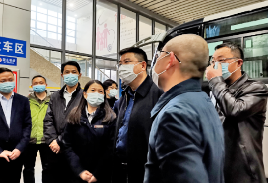 李松殿一行督導(dǎo)南昌長途汽車站疫情防控、春運安全生產(chǎn)工作