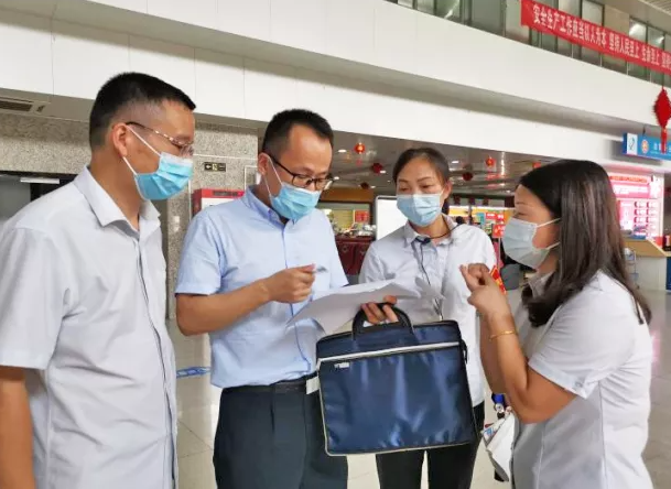 都市城際公交：市交通運(yùn)輸局督導(dǎo)南昌長途汽車站文明創(chuàng)建工作