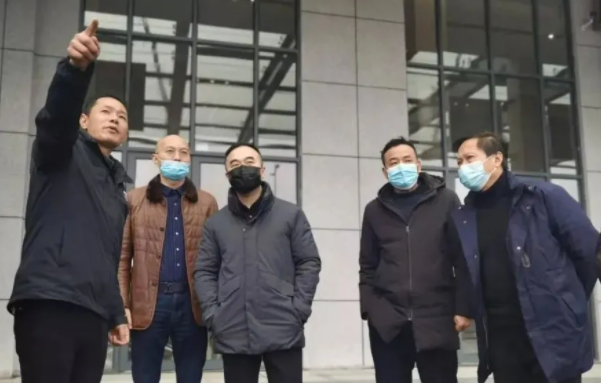 劉磊一行蒞臨上饒汽運、婺源公交督導(dǎo)春運安全生產(chǎn)工作