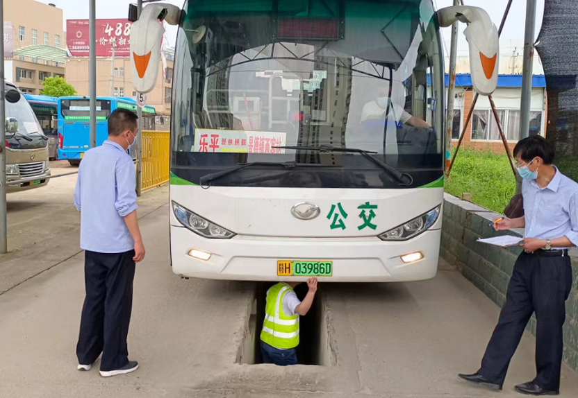景德鎮(zhèn)長運(yùn)：樂平公交開展“五一”節(jié)前安全生產(chǎn)大檢查