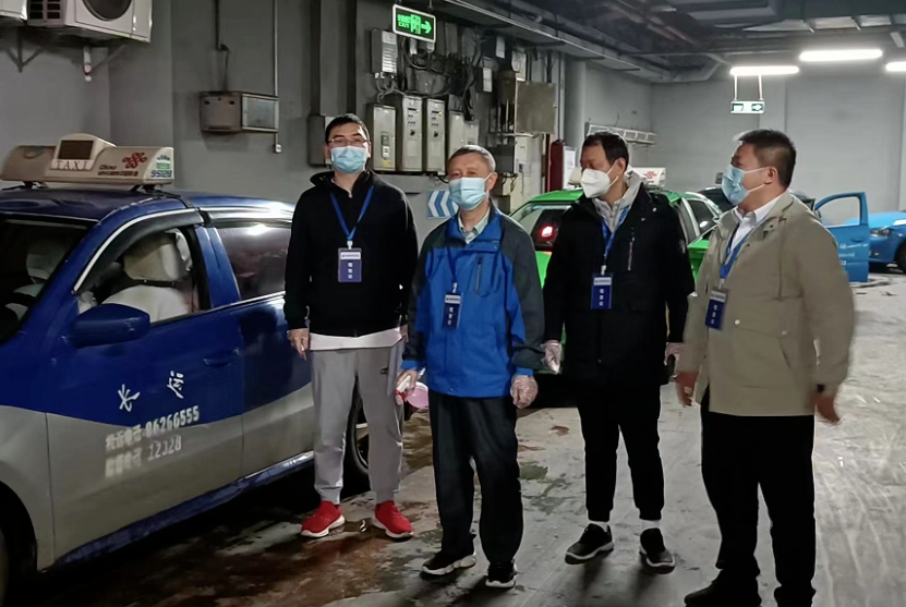 江西長(zhǎng)運(yùn)多家子公司開展節(jié)日安全生產(chǎn)、疫情防控督查工作