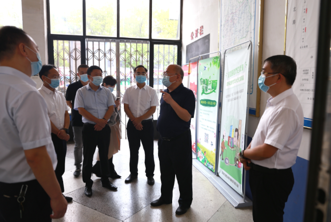 省委宣傳部領(lǐng)導深入萍鄉(xiāng)長運督導文明創(chuàng)建、疫情防控工作