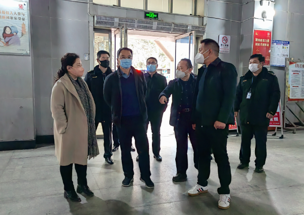 九江長運：省交通運輸綜合行政執(zhí)法監(jiān)督管理局領(lǐng)導檢查九江長途汽車站春運工作?