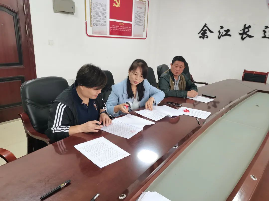 鷹潭長(zhǎng)運(yùn):游泳防溺進(jìn)校園 長(zhǎng)運(yùn)助力搭橋梁