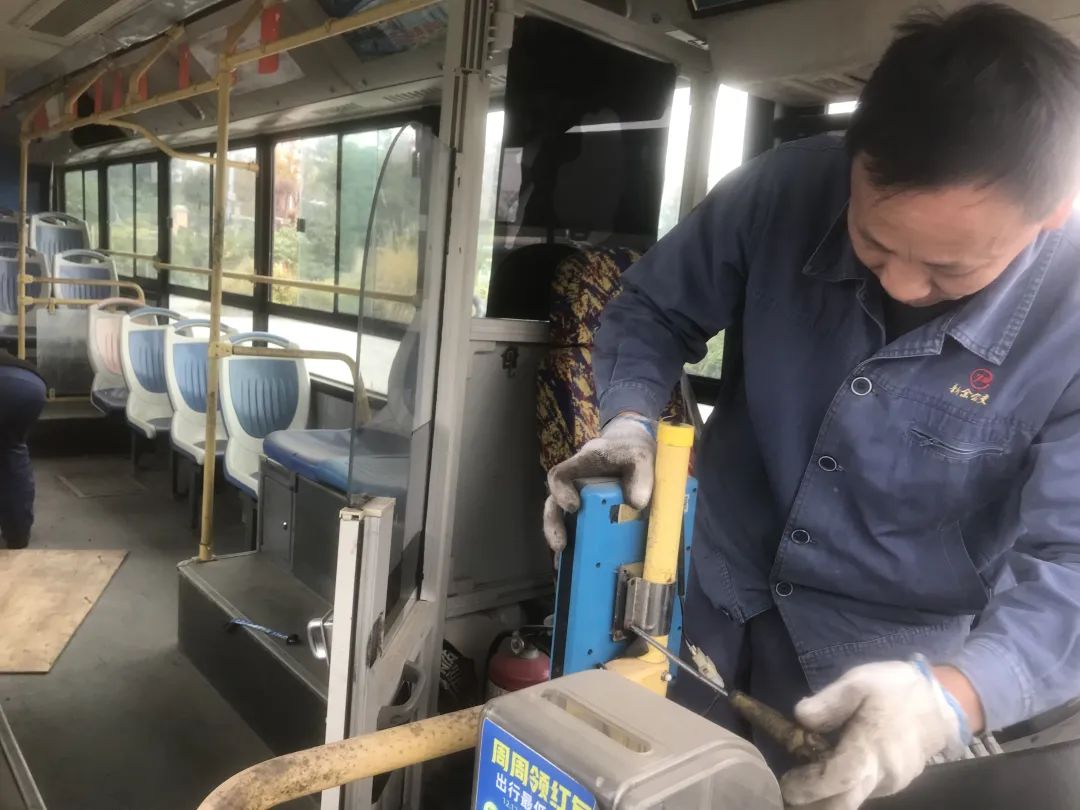 新余公交:修舊利廢出實(shí)招,降本增效顯成效