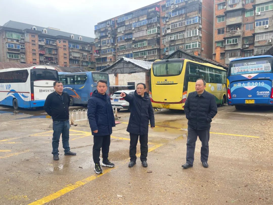 劉志堅一行督導(dǎo)長運物業(yè)、南昌長途汽車西站環(huán)境品質(zhì)大提升工作