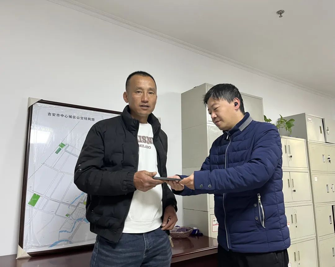 吉安公司：公交駕駛員獲贊“多虧了你們！”