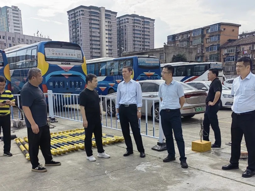 長運(yùn)物業(yè) 股份安管部督導(dǎo)檢查長運(yùn)物業(yè)安全生產(chǎn)工作