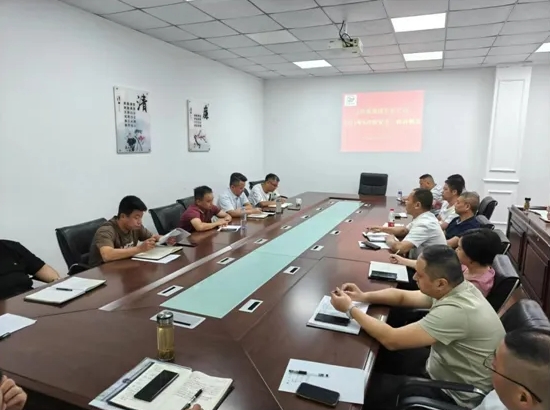 景德鎮(zhèn)長運(yùn)：召開8月份安全、機(jī)務(wù)工作例會(huì)