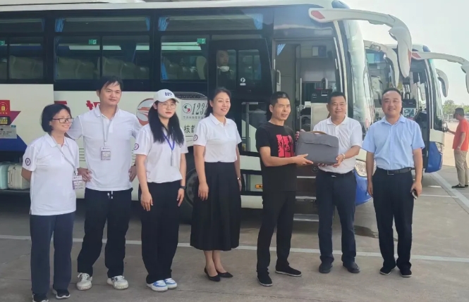 撫州長運:贛東學院與撫州長運共筑愛心橋梁