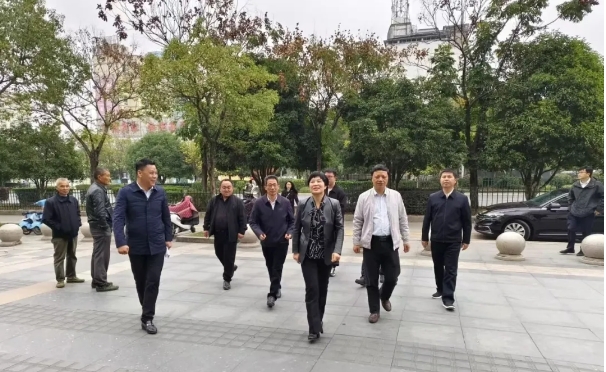 一線報(bào)道 || 撫州長(zhǎng)運(yùn)：撫州市政府領(lǐng)導(dǎo)到黎川分公司調(diào)研安全生產(chǎn)工作