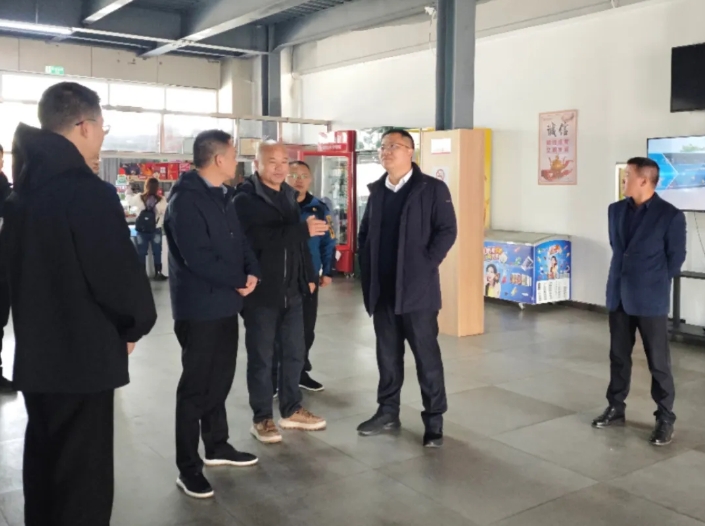 九江長(zhǎng)運(yùn):永修縣領(lǐng)導(dǎo)檢查永修汽車站安全工作