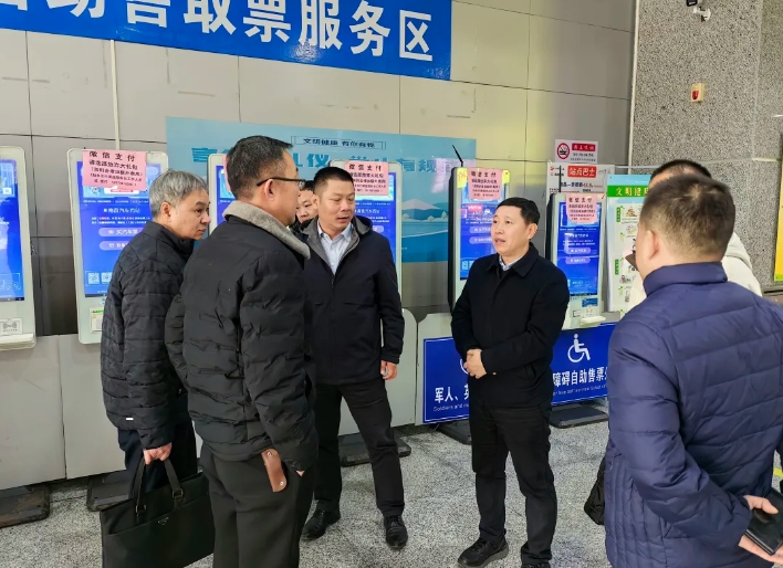 都市城際公交 南昌市道路運輸服務(wù)中心督導(dǎo)南昌長途汽車西站文明創(chuàng)建工作