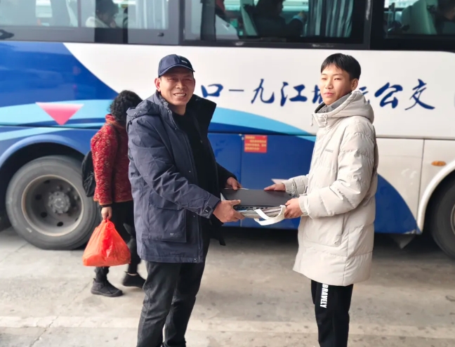 九江長(zhǎng)運(yùn)：我感受到了城際公交的善意與溫暖