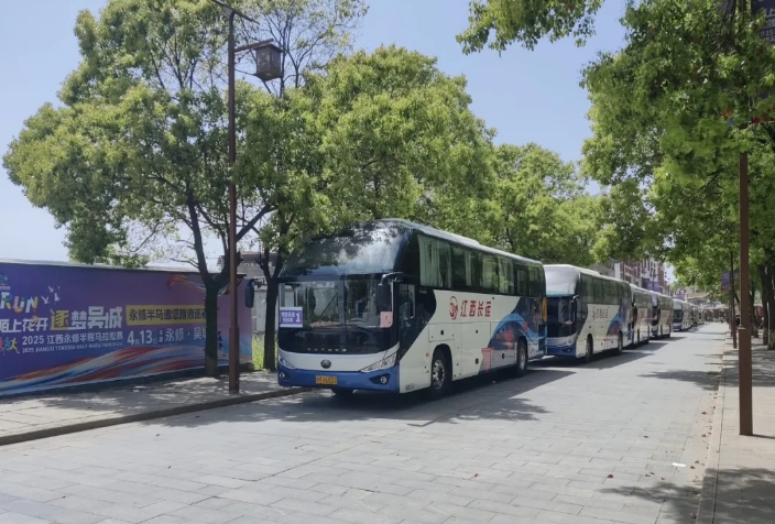 九江長運(yùn)、都市城際公交：高效護(hù)航2025江西永修半程馬拉松