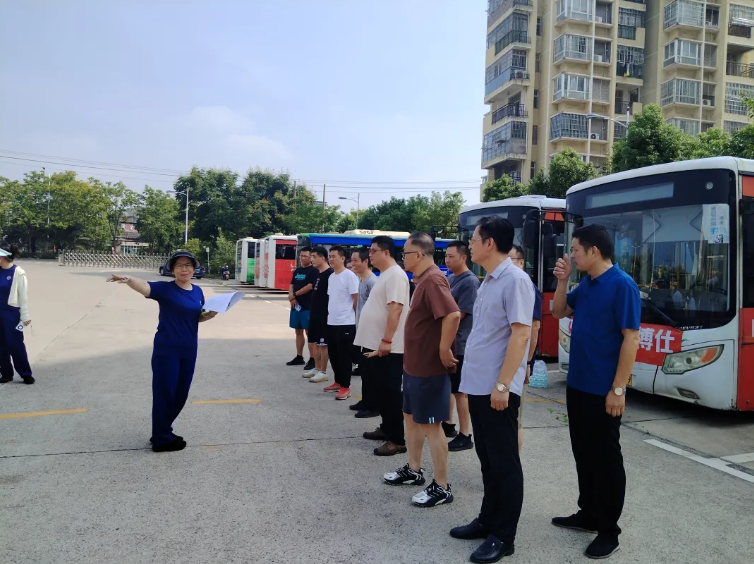 新余公交 開展義務消防員技能實操考核活動