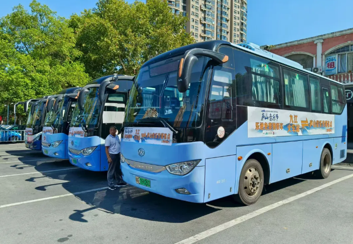 九江長運：“綠色通道”+周密部署，廬山公交助力音樂節(jié)出行無憂