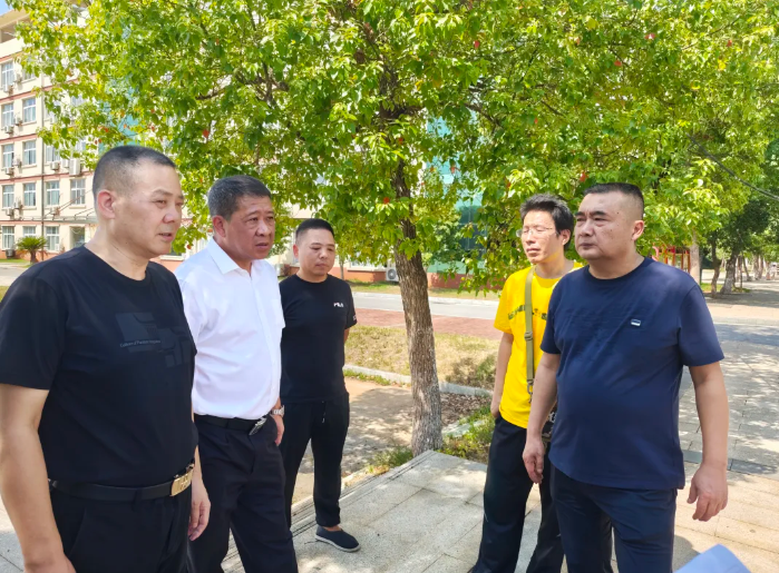 鷹潭長運(yùn) 現(xiàn)場辦公 推進(jìn)校園直通車啟航