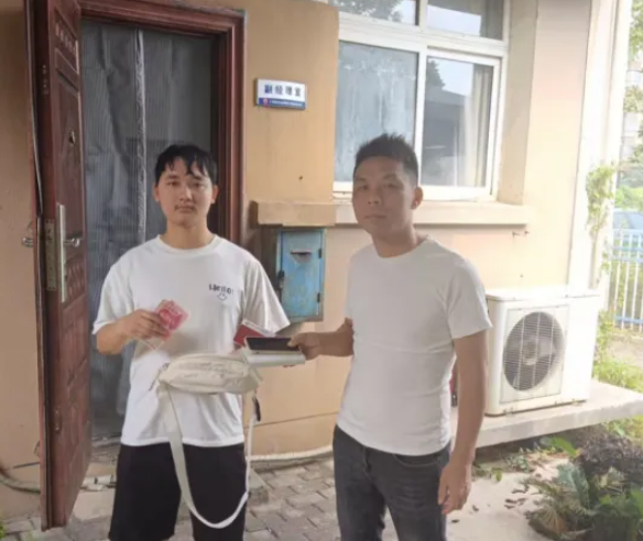 新余長運(yùn)：拾金不昧顯擔(dān)當(dāng) 駕駛員用行動(dòng)傳遞溫暖