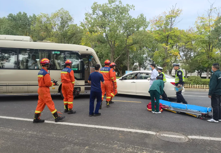 吉安公司：開展道路交通事故應(yīng)急處置救援演練活動(dòng)